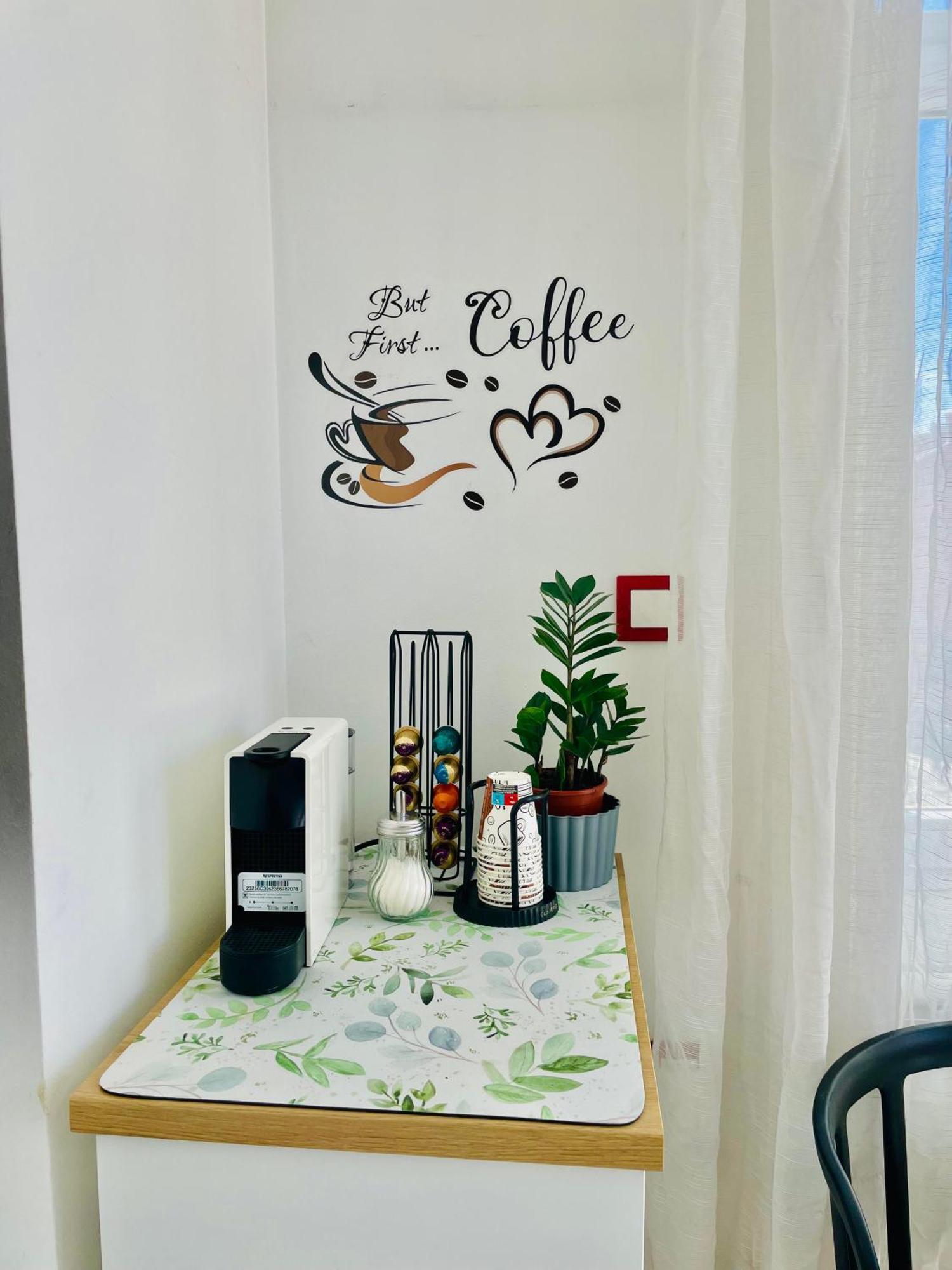Bofo Home Free Parking Spot Sofia Esterno foto