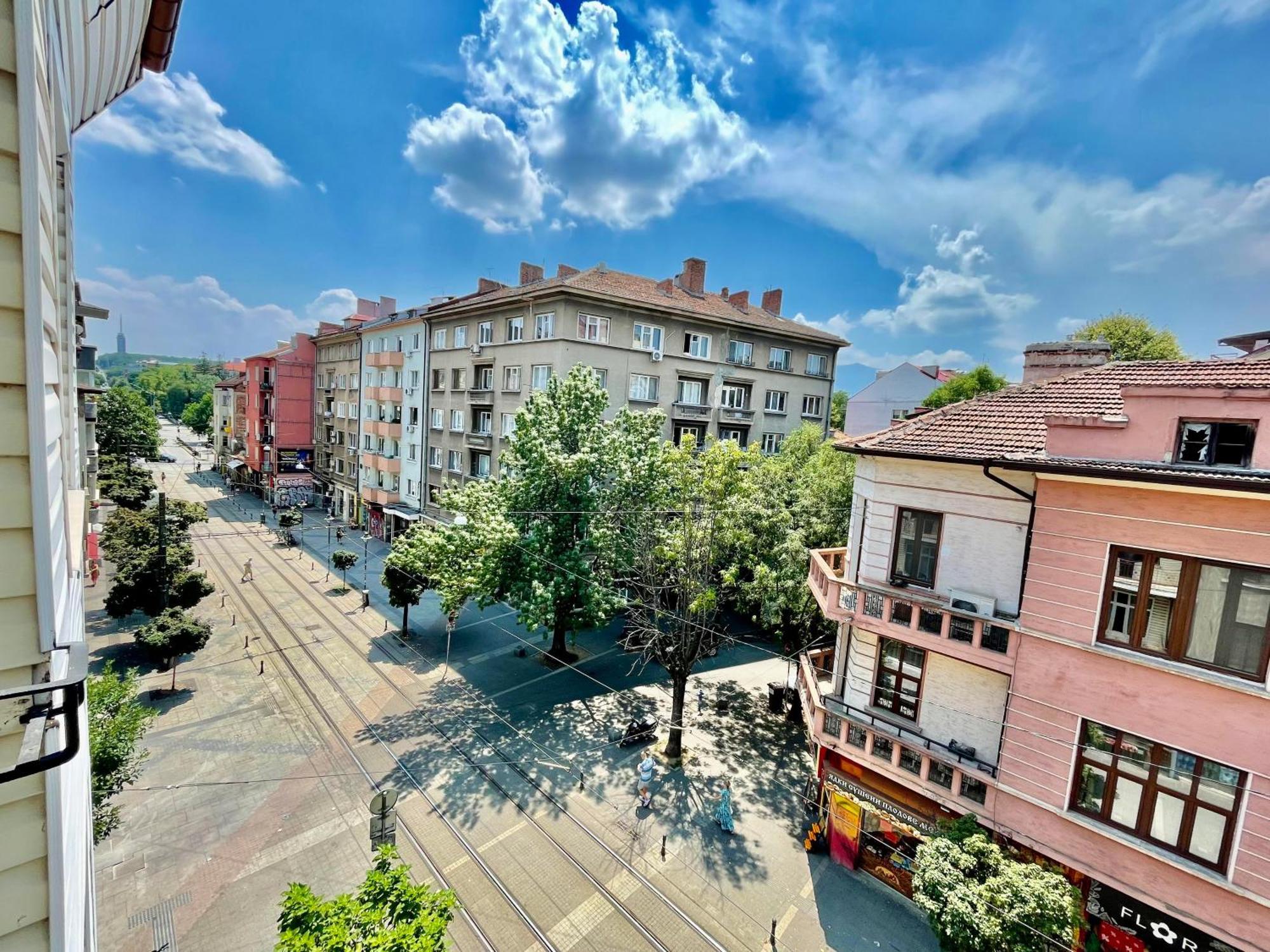 Bofo Home Free Parking Spot Sofia Esterno foto