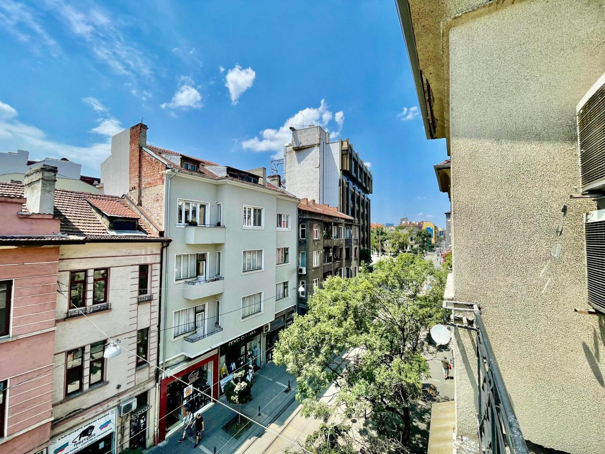 Bofo Home Free Parking Spot Sofia Esterno foto